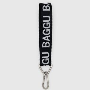 BAGGU Black & White Keychain